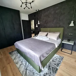 apartment-black.hotelinzadar.com/